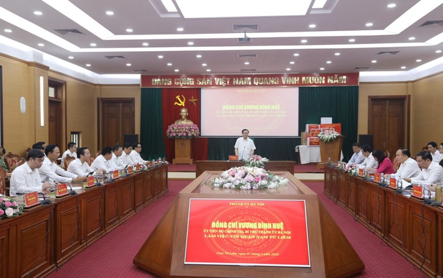 Bí thư Thành ủy Hà Nội: Quận trung tâm nhưng thu nhập bình quân đầu người thấp hơn 60 triệu/năm thì không có gì để mừng cả - Ảnh 3.