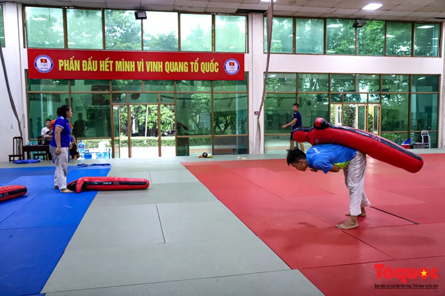 Các vận động viên tập luyện xuyên mùa COVID-19, chuẩn bị sẵn sàng cho các giải đấu khi dịch bệnh kết thúc. - Ảnh 12. Các vận động viên tập luyện xuyên mùa COVID-19, chuẩn bị sẵn sàng cho các giải đấu khi dịch bệnh kết thúc. - Ảnh 12.