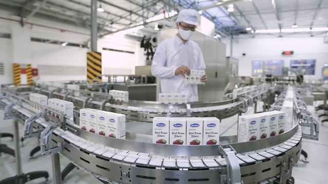 Vinamilk là doanh nghiệp đầu tiên của Việt Nam được cấp phép xuất khẩu sản phẩm sữa vào Nga và các nước Liên minh Kinh tế Á Âu - Ảnh 2.