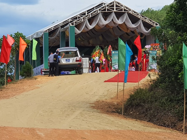 UBND tỉnh Thừa Thiên Huế lên tiếng về việc doanh nghiệp khởi công sân golf chưa đủ thủ tục - Ảnh 2.