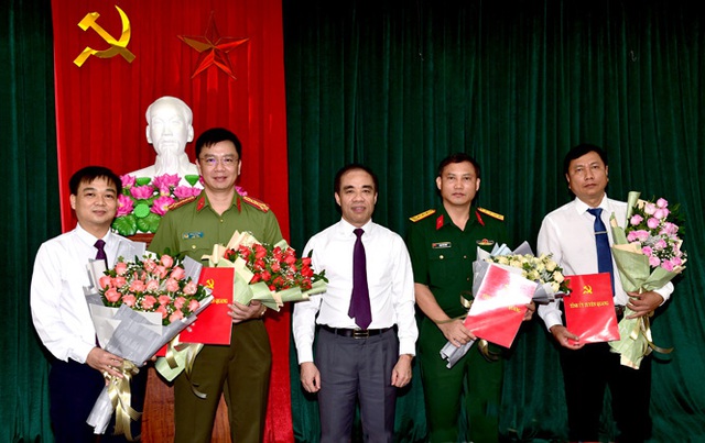 Ban Bí thư chuẩn y nhân sự mới tỉnh Quảng Trị, Tuyên Quang - Ảnh 2.
