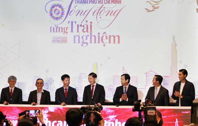 Thứ trưởng Lê Quang Tùng dự Hội nghị phát động chương trình kích cầu du lịch nội địa TP. Hồ Chí Minh năm 2020 - Ảnh 1.