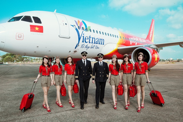 Bao la Việt Nam, bay xanh cùng Vietjet với mã giảm ngay 50% giá vé - Ảnh 1.
