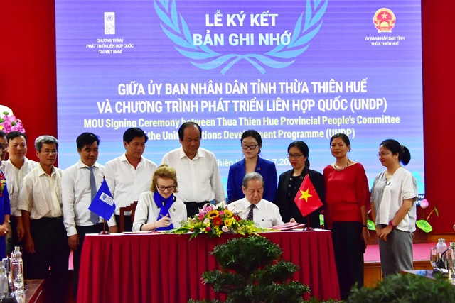 Bộ trưởng, Chủ nhiệm VPCP làm việc với Thừa Thiên Huế - Ảnh 2.