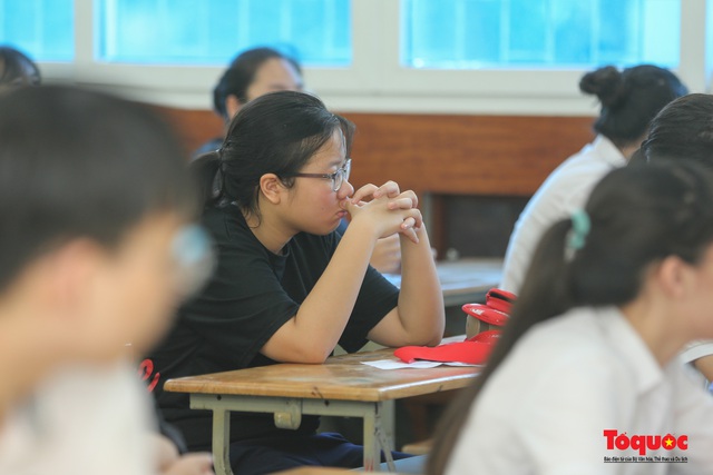 Hà Nội: Gần 89.000 thí sinh làm thủ tục dự thi vào lớp 10 năm 2020 - Ảnh 14.
