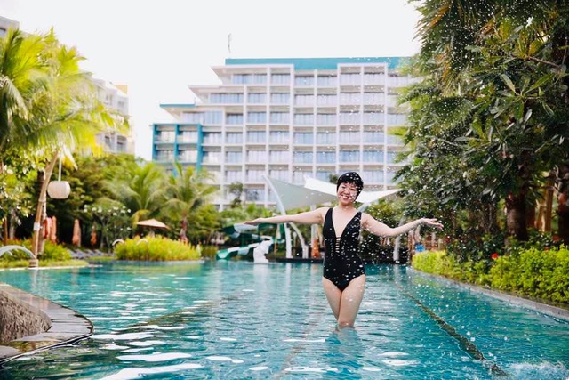 MC Thảo Vân lần đầu tung ảnh bikini ở tuổi U50 - Ảnh 5.