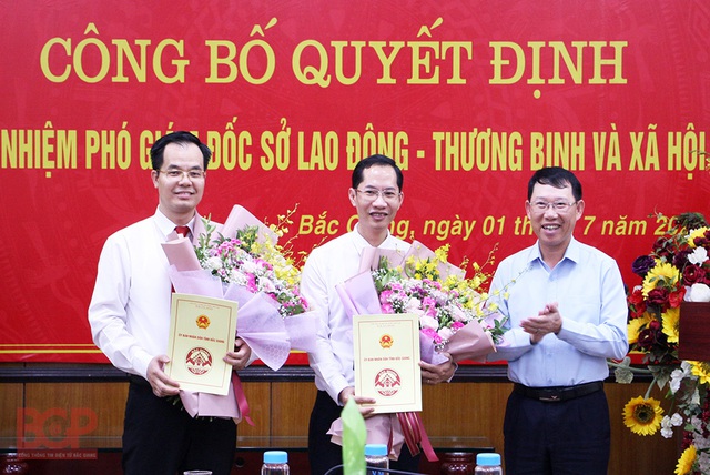 Trao quyết định nhân sự mới Điện Biên, Sơn La, Bắc Giang, Lào Cai, Tiền Giang, Trà Vinh - Ảnh 2.