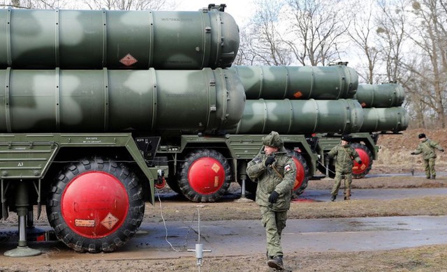 Nguyên do Nga-Trung có thể gián đoạn bàn giao vũ khí khủng? - Ảnh 1.