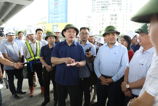 Bí thư Thành ủy Hà Nội kiểm tra các dự án trọng điểm của Thủ đô - Ảnh 8.