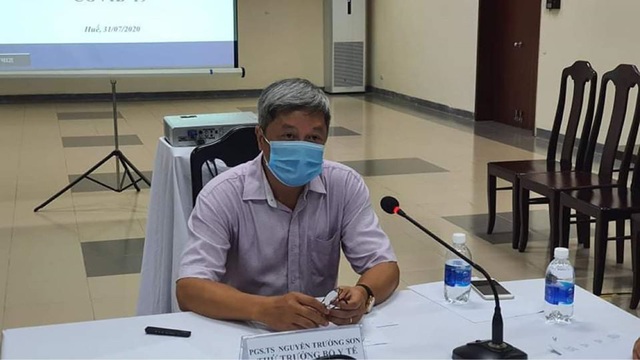 Thứ trưởng Nguyễn Trường Sơn: Bệnh viện Trung ương Huế phải là hậu phương vững chắc cho Đà Nẵng - Ảnh 1.