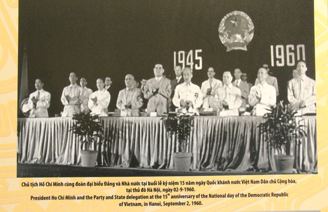 Khai mạc Trưng bày chuyên đề Chủ tịch Hồ Chí Minh- người sáng lập Nhà nước Việt Nam Dân Chủ Cộng Hòa - Ảnh 10.