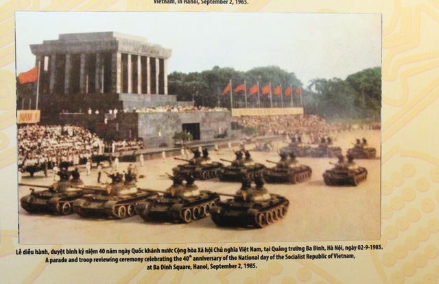 Khai mạc Trưng bày chuyên đề Chủ tịch Hồ Chí Minh- người sáng lập Nhà nước Việt Nam Dân Chủ Cộng Hòa - Ảnh 13.