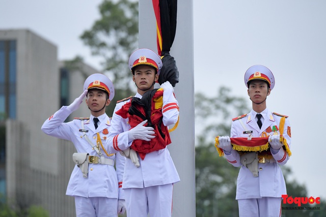 Lễ thượng cờ rủ Quốc tang nguyên Tổng bí thư Lê Khả Phiêu - Ảnh 9.