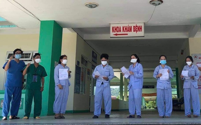 9 bệnh nhân Covid-19 tại Đà Nẵng được công bố khỏi bệnh và xuất viện - Ảnh 1.