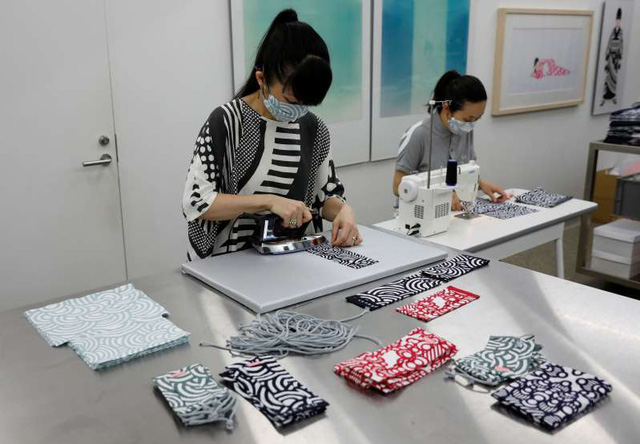 Nữ nghệ nhân làm kimono Nhật Bản tìm cách bảo tồn nghề giữa bão COVID-19 - Ảnh 4.