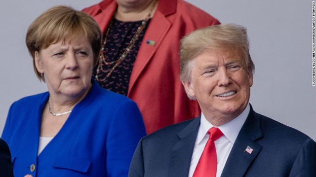 Mỹ rút quân khỏi Đức: Món quà cuối trước bầu cử của Tổng thống Trump cho đồng cấp Putin? - Ảnh 1.