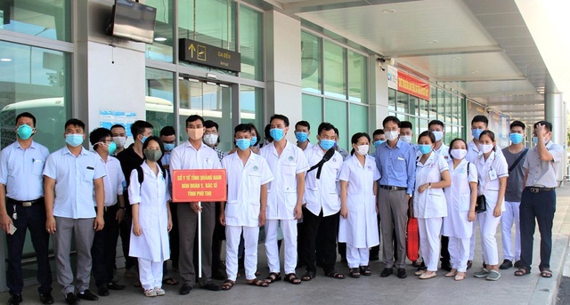 Đoàn y, bác sĩ tỉnh Phú Thọ vào Quảng Nam hỗ trợ chống dịch Covid-19 - Ảnh 1.