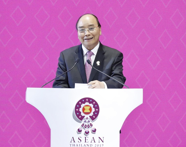Thủ tướng Nguyễn Xuân Phúc: ASEAN luôn là một trụ cột quan trọng trong chính sách đối ngoại Việt Nam - Ảnh 1.