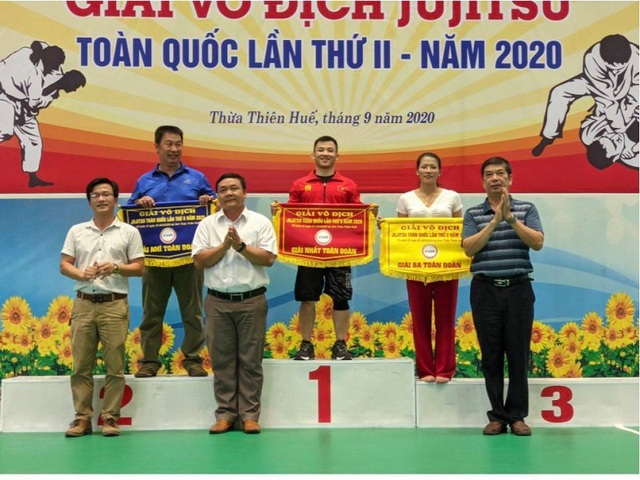 Hà Nội bảo vệ thành công ngôi vương giải vô địch jujitsu toàn quốc - Ảnh 1.