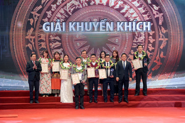 Trao 43 tác phẩm đoạt Giải báo chí “75 năm Quốc hội Việt Nam” - Ảnh 9.