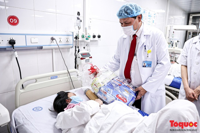 Khoảng khắc thiêng liêng của những công dân Việt đầu tiên chào đời năm Tân sửu 2021 - Ảnh 4. Khoảng khắc thiêng liêng của những công dân Việt đầu tiên chào đời năm Tân sửu 2021 - Ảnh 4.
