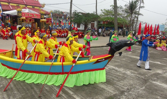 Quảng Bình: Lễ cầu ngư - khởi đầu mùa biển năm mới - Ảnh 2.