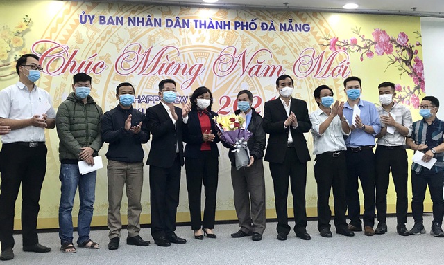 Đoàn y, bác sĩ Đà Nẵng lên đường chi viện cho Gia Lai truy vết, xử lý dịch Covid-19 - Ảnh 1.