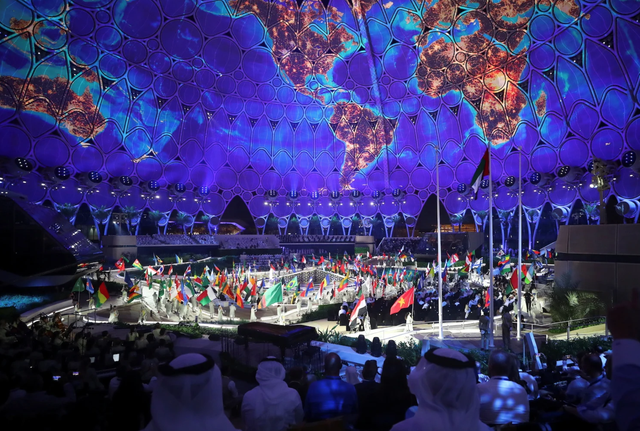 Lễ khai mạc Triển lãm Thế giới EXPO 2020 Dubai: Choáng ngợp trước đại tiệc âm thanh, ánh sáng - Ảnh 1.