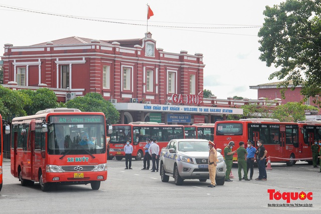 Thêm gần 600 công dân được Thừa Thiên Huế đón về quê bằng tàu hỏa - Ảnh 17.