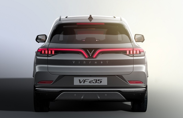 Vinfast công bố 2 mẫu xe điện mới tại Los Angeles Auto show 2021 - Ảnh 3.
