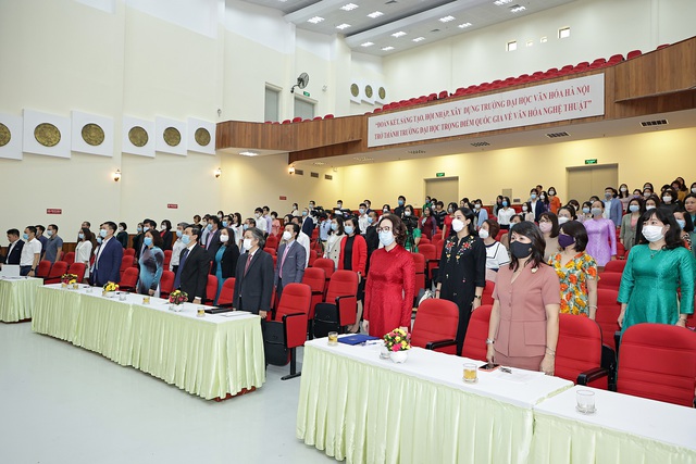 Trường Đại học Văn hóa Hà Nội tổ chức lễ khai giảng năm học mới 2021-2022 - Ảnh 4.