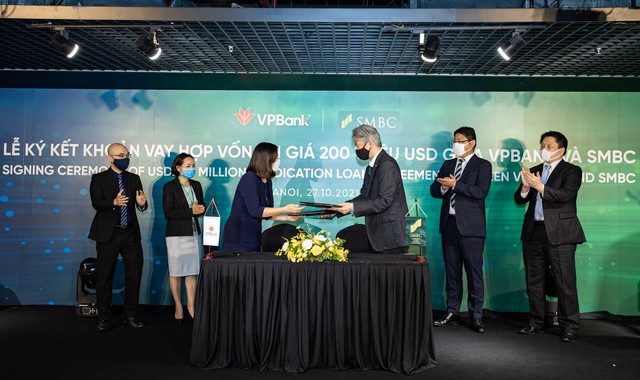 VPBank và SMBC ký kết thỏa thuận khoản vay hợp vốn trị giá 200 triệu USD - Ảnh 1.