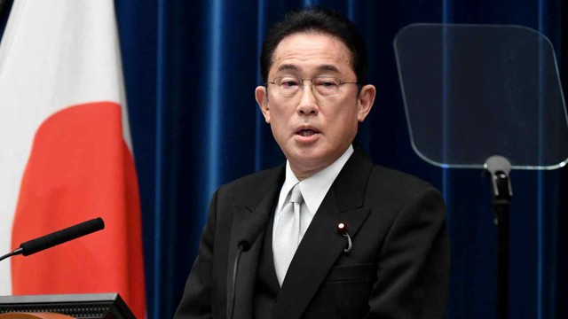 Tân Thủ tướng Nhật Bản Fumio Kishida và các ưu tiên chính sách mới - Ảnh 1.