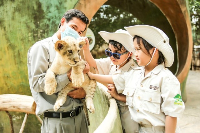Một ngày vào vai “nhà động vật học” giữa “thiên đường hoang dã” Vinpearl Safari - Ảnh 5. Một ngày vào vai “nhà động vật học” giữa “thiên đường hoang dã” Vinpearl Safari - Ảnh 5.