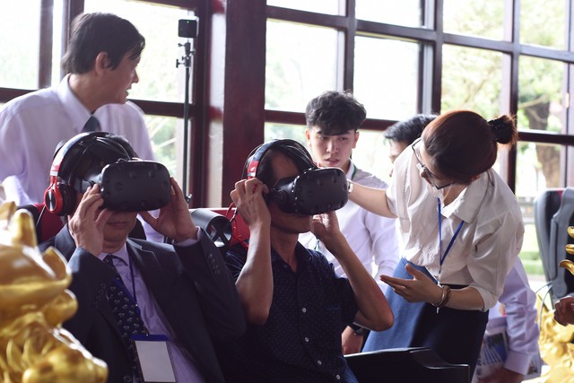 100% di tích, bảo tàng, điểm văn hóa trên địa bàn Thừa Thiên Huế sẽ cung cấp dịch vụ thực tế ảo vào năm 2030  - Ảnh 1.