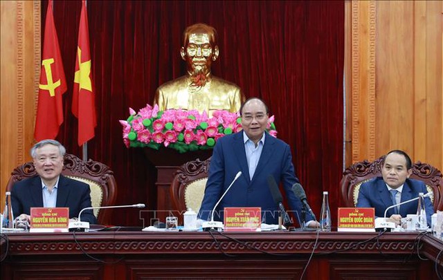 Chủ tịch nước Nguyễn Xuân Phúc thăm và làm việc tại Lạng Sơn - Ảnh 1.