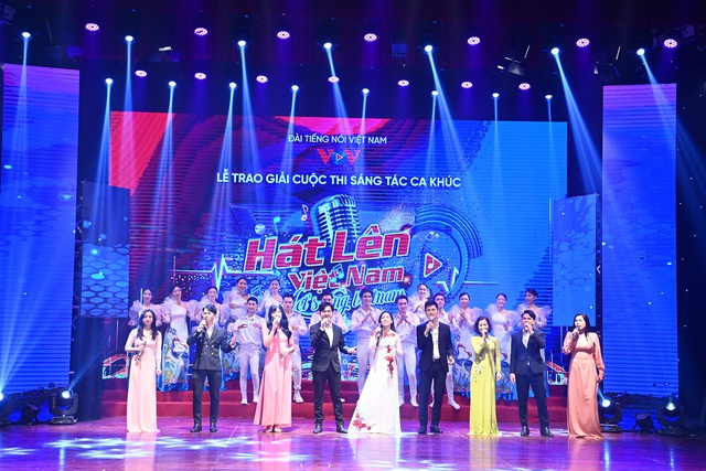 Nhạc sĩ người Mông Cổ đoạt giải Đặc biệt cuộc thi sáng tác ca khúc “Hát lên Việt Nam” - Ảnh 4.