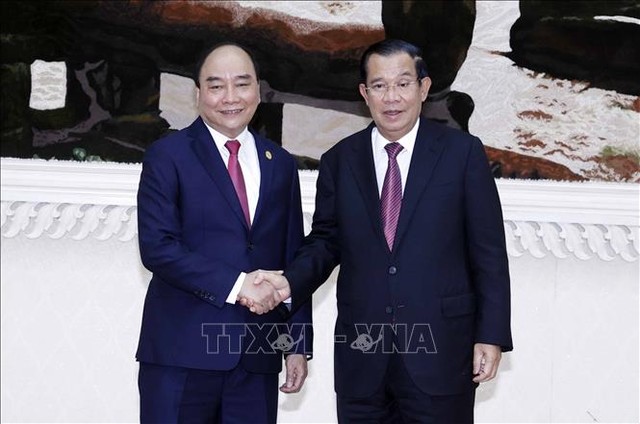Các hoạt động đầu tiên của Chủ tịch nước Nguyễn Xuân Phúc tại Campuchia - Ảnh 6.