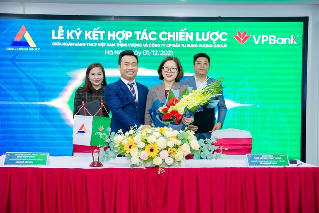 VPBank ký kết hợp tác chiến lược với Hưng Vượng Group - Ảnh 2.