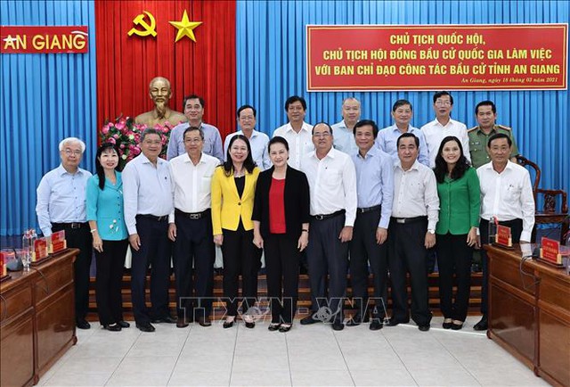 Chủ tịch Quốc hội làm việc với Ban Chỉ đạo công tác bầu cử tỉnh An Giang - Ảnh 1.
