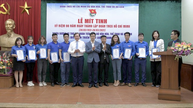 Thứ trưởng Tạ Quang Đông: Mỗi tổ chức Đoàn, mỗi Bí thư chi đoàn hãy phát huy vai trò tiên phong, đầu tàu - Ảnh 3.