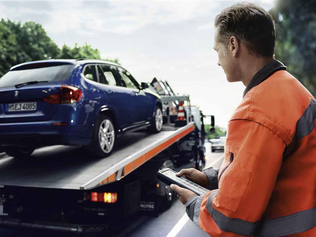 Chương trình “Hỗ trợ trên đường Roadside Assistance” cho xe BMW, MINI - Ảnh 2.