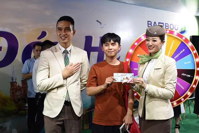 Đội mưa săn vé máy bay từ 36.000 đồng của Bamboo Airways - Ảnh 3.