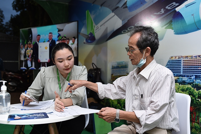 Đội mưa săn vé máy bay từ 36.000 đồng của Bamboo Airways - Ảnh 4.