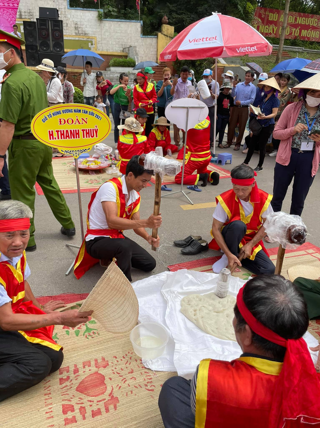 Giỗ Tổ Hùng Vương 2021: Hào hứng với hội thi gói, nấu bánh chưng và giã bánh giầy - Ảnh 7.