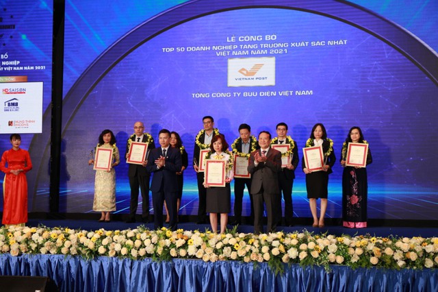 Vietnam Post nằm trong top 50 doanh nghiệp tăng trưởng xuất sắc nhất Việt Nam - Ảnh 1.
