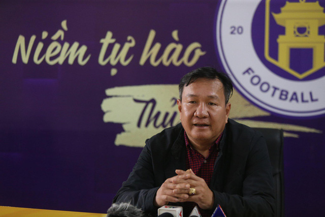 Tân HLV Hà Nội FC giữ nguyên mục tiêu nằm trong nhóm top đầu - Ảnh 1.