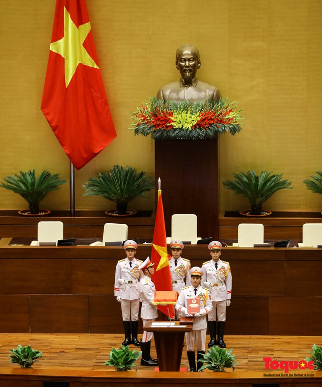 Chùm ảnh: Tân Thủ tướng Chính phủ Phạm Minh Chính tuyên thệ nhậm chức - Ảnh 3.