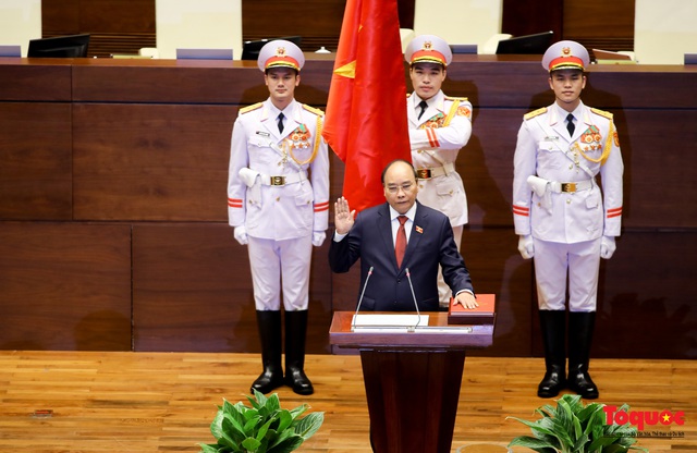 Toàn cảnh lễ tuyên thệ nhậm chức Chủ tịch nước Nguyễn Xuân Phúc - Ảnh 6.
