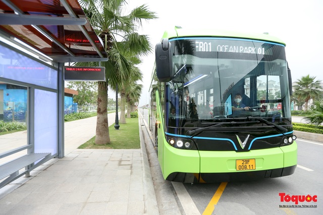 Chính thức đưa buýt điện Vinbus thân thiện với môi trường vào sử dụng  - Ảnh 13.